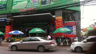Bảo vệ siêu thị Hiway Ngọc Khánh đâm chết tài xế taxi